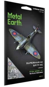 Metal Earth, Myśliwiec Supermarine Spitfire Metalowy model do składania.